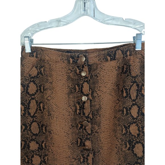 Hayden Los Angeles Denim Animal Print Mini Skirt Button front Fitted sz L - Picture 2 of 7